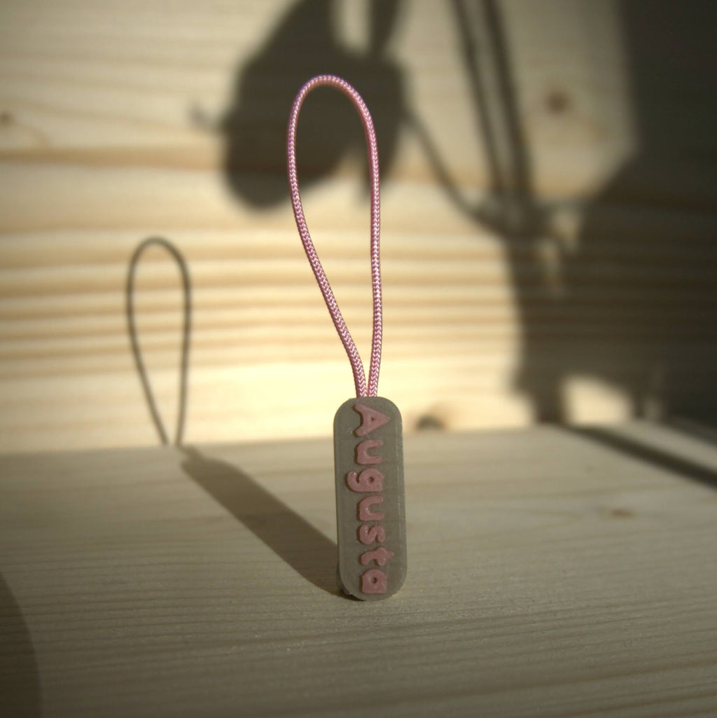 Dots - Navn
